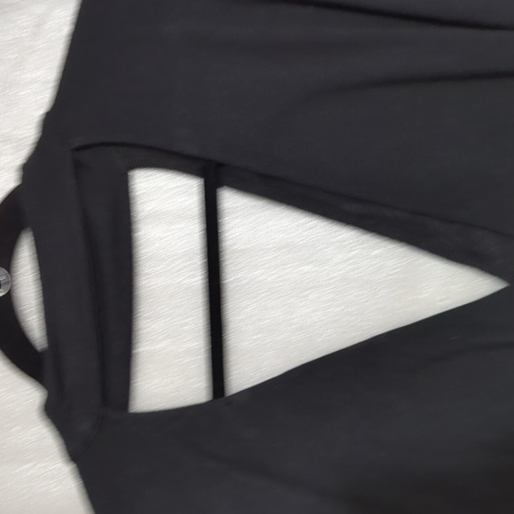 Express Women's Black Plunge Neckline Free Spirit/Eagle Graphic Top Size Large - Picture 3 of 11